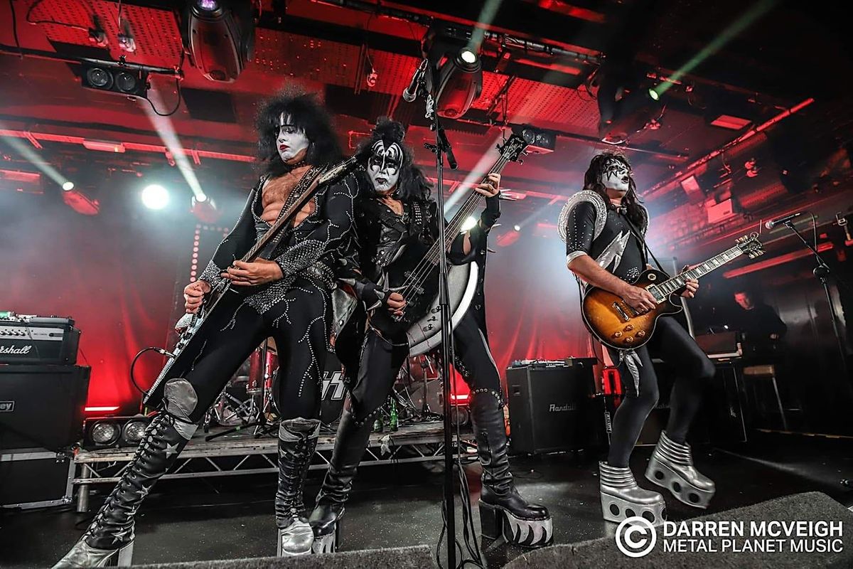 Hotter Than Hell (A Tribute to KISS) LIVE at The Black Lion, Black Lion
