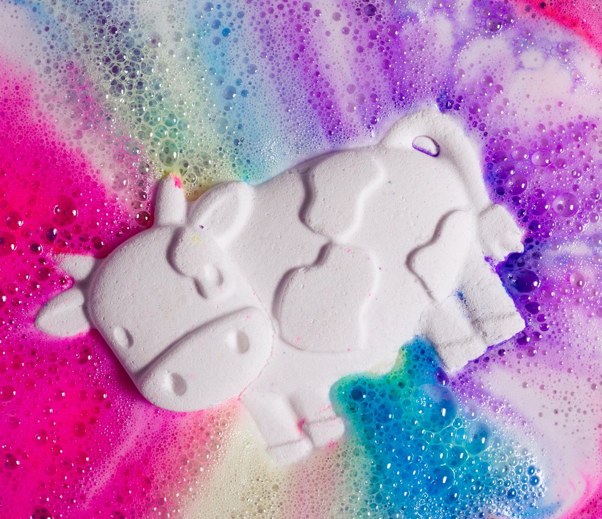 Come make a bath bomb with us!, Lush Spa Bath, March 26 to March 27