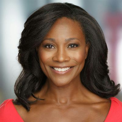 LaSaundra Gibson logo