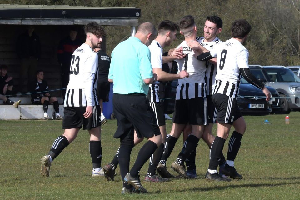 Halse United First Team Presidents Cup Final, Kidlington F.C., Oxford