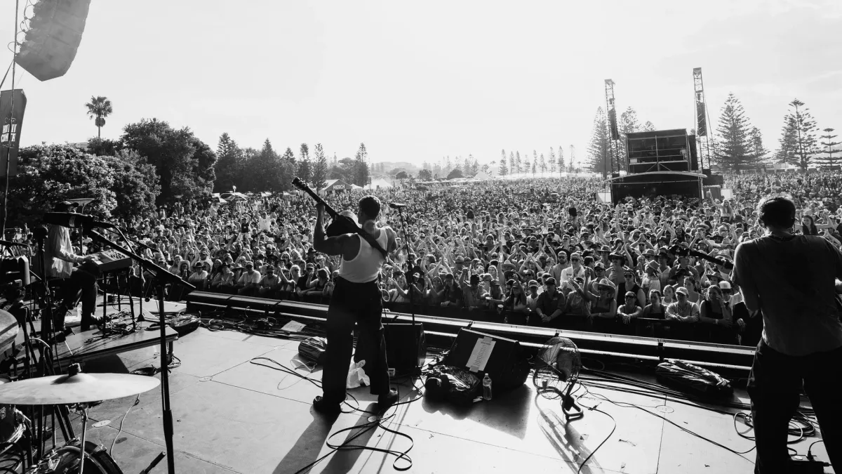 Sons Of The East in Bloemendaal