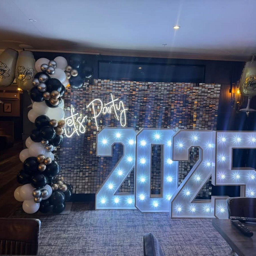 Cross Bar Family New year Party, 31 December | Event in Oldham | AllEvents