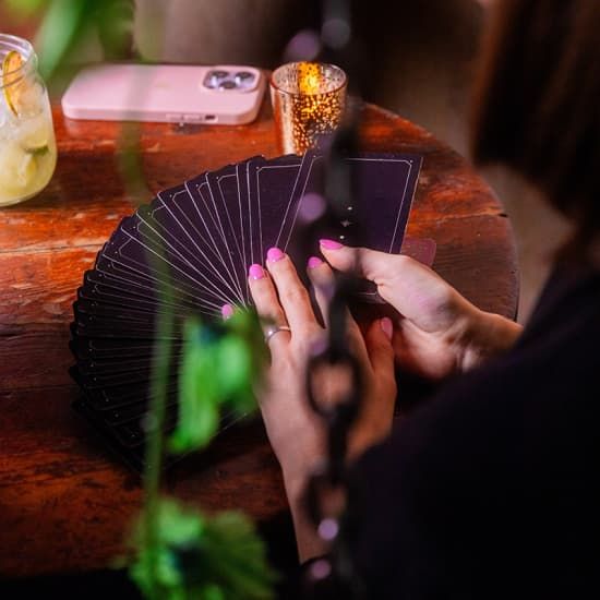 Lectura de tarot + cocktail + tapa en el Jardinet d'Aribau | Event in Barcelona | AllEvents