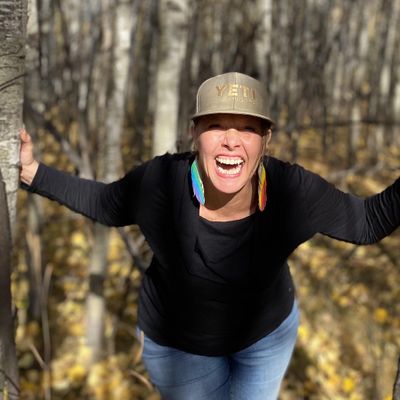 Lynna Foster, Founder of "Return To Your Wild" logo