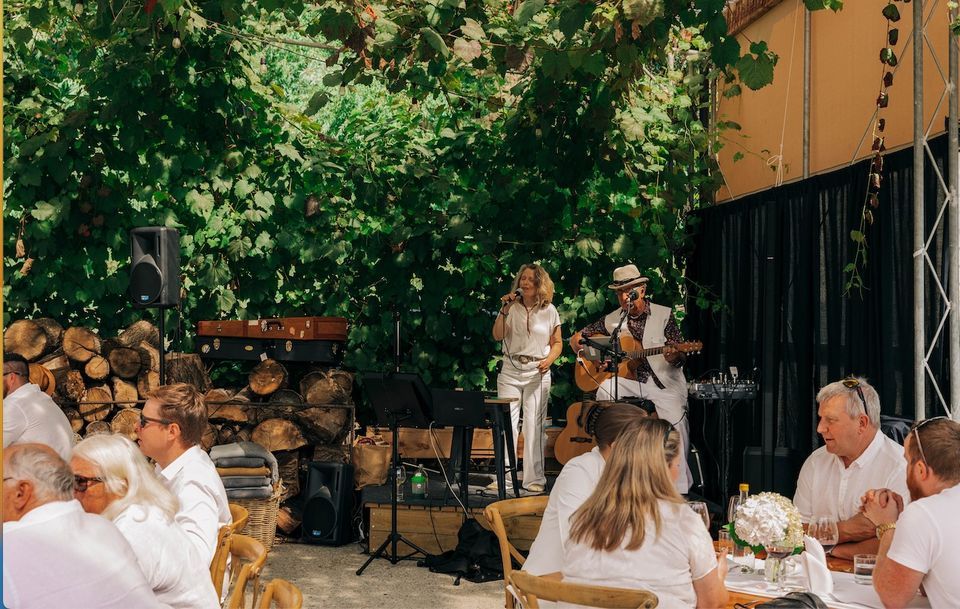 ? Sunday Live Music with Imaginary Frenz ? , Kinross Cellar Door