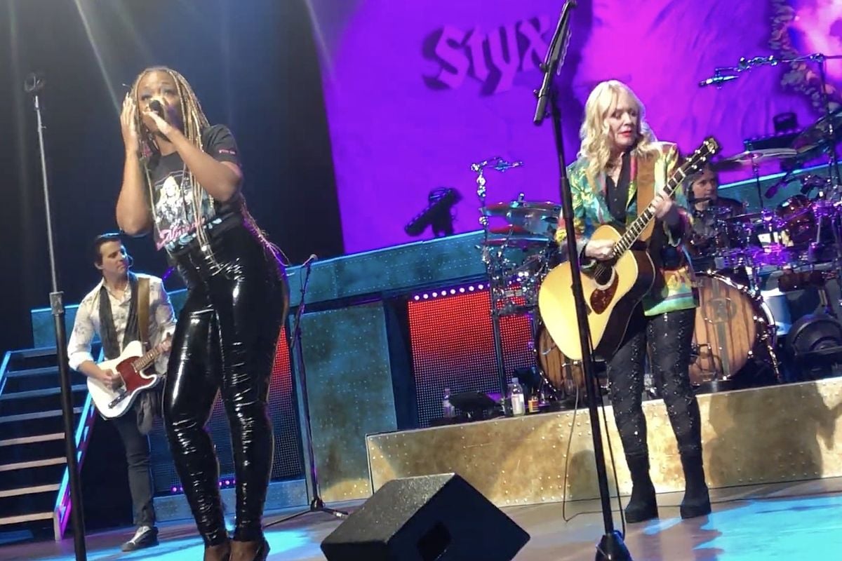 Nancy Wilsons Heart, Paramount Theatre Huntington, 13 June 2023