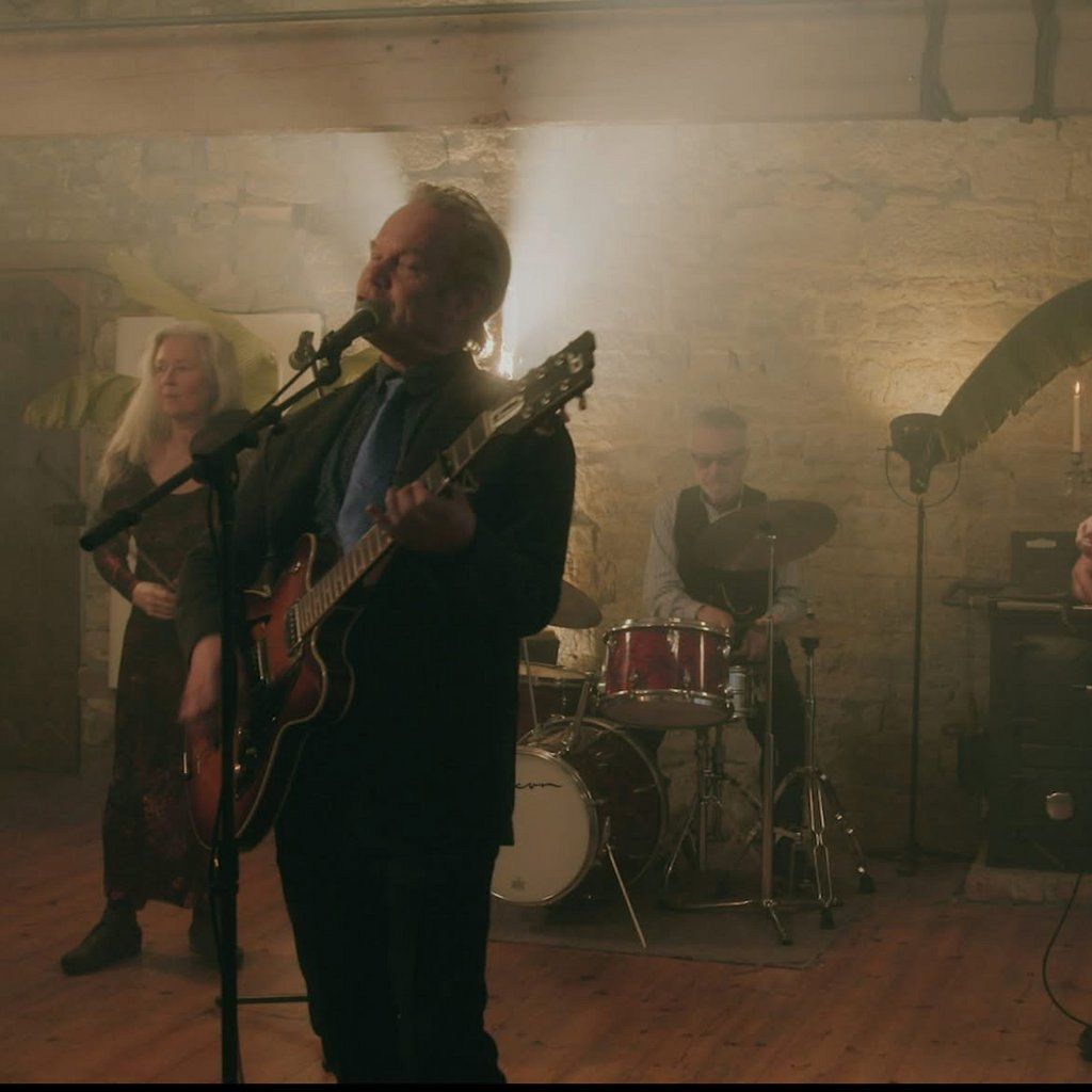 The Chris Jagger Trio + Support