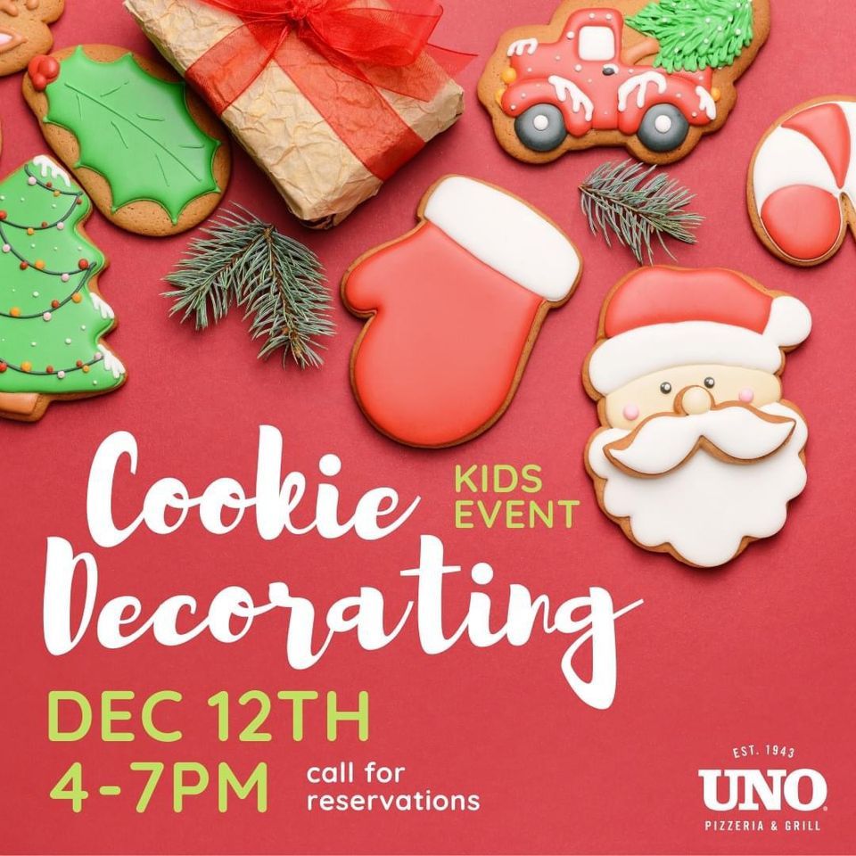 Christmas cookies with Santa, Uno Pizzeria & Grill (Birch Run, MI