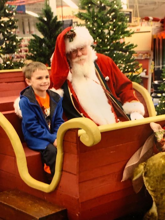 Santa is coming to Ace, Morganton ACE Hardware, December 14 2019