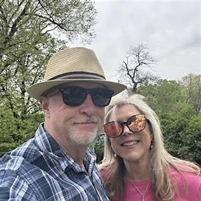 David Hollingsworth & Lesley Lawrence