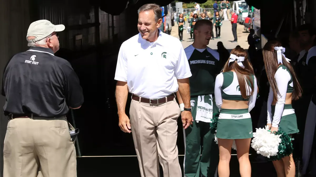 Youngstown State Penguins at Michigan State Spartans Football, 5 September | Event in East Lansing | AllEvents