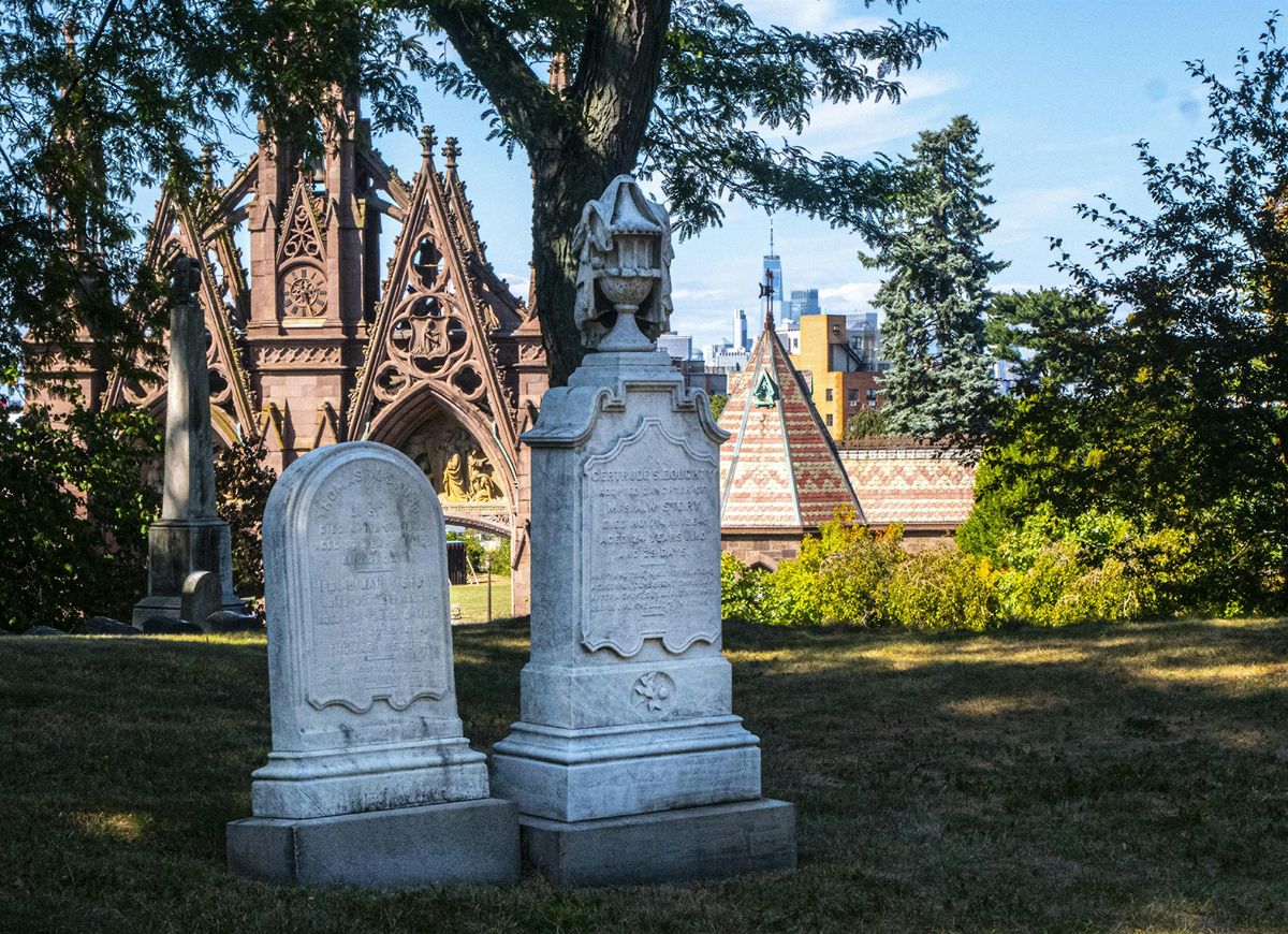 Everything You Were Dying to Know About New York Cemeteries, 7 December | Event in Brooklyn | AllEvents