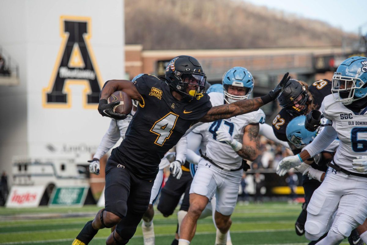 Appalachian State Mountaineers at Old Dominion Monarchs Football at Kornblau Field at S.B. Ballard Stadium, 25 October