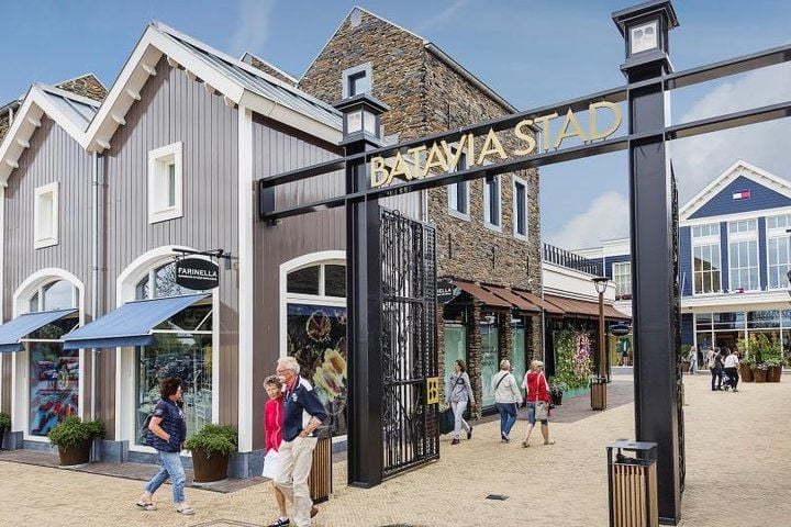 Batavia Stad Fashion Outlet Private Trip