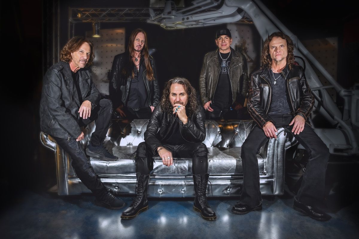 Winger, 28 August | Event in Saint Charles | AllEvents
