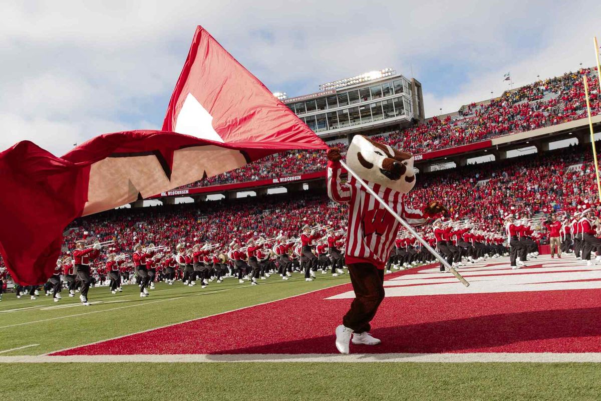 Bucky's Balcony: Illinois Fighting Illini at Wisconsin Badgers Womens Volleyball (Not a Game Ticket), 3 October