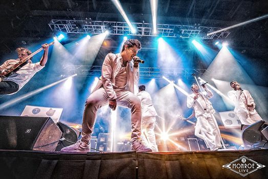 One Direction Events List Of All Upcoming One Direction Events In Yorkville Il Chicago 2022 Concert Review