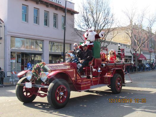 Desfile Inagural De Fiestas Events In The City Top Upcoming Events For Desfile Inagural De Fiestas Livermore Holiday Parade 2022