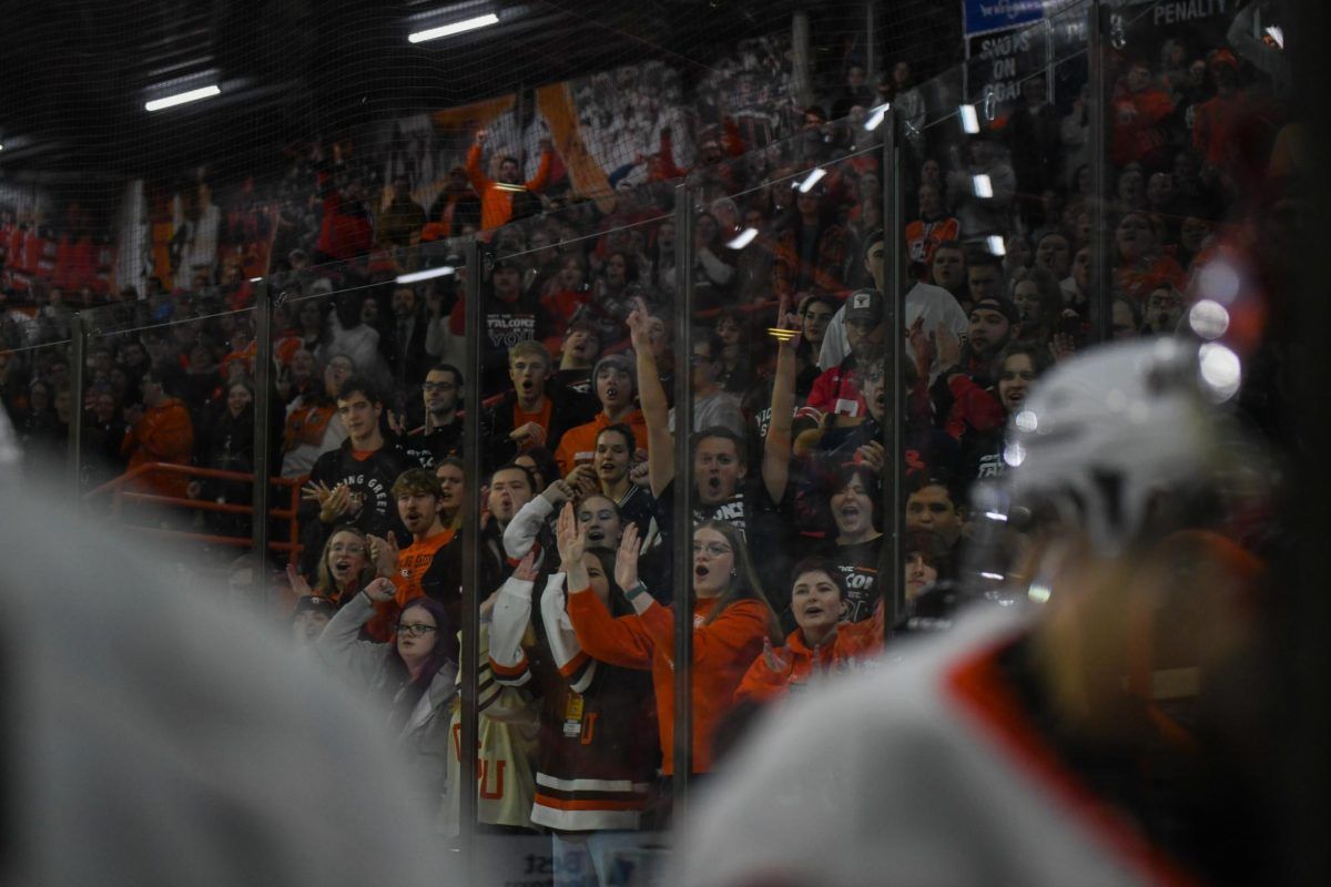 Bowling Green Falcons at Michigan Tech Huskies Mens Hockey at John MacInnes Student Ice Arena, 27 February