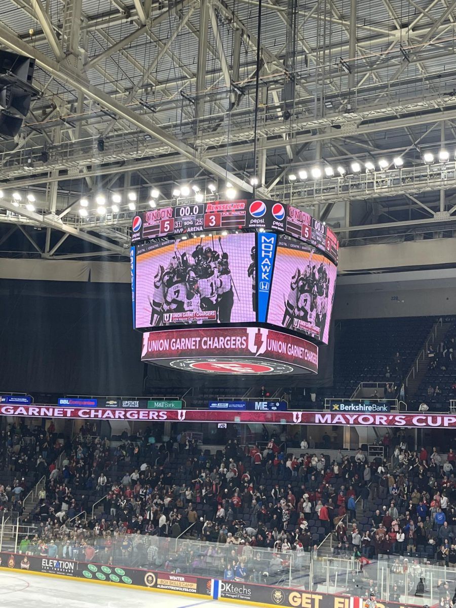 RPI Engineers at Union College Garnet Chargers Mens Hockey at M and T Bank Center Schenectady, 31 October