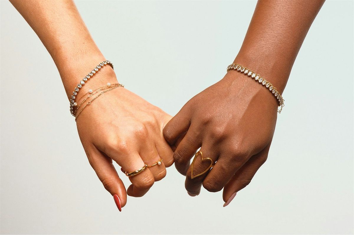 ✨ International Women’s Day: Free Yoga Class &amp; Gift!