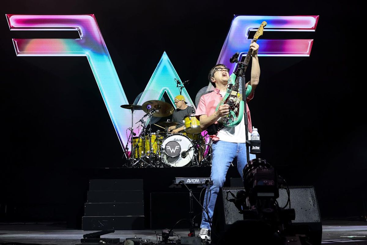 Bumbershoot Festival - (2-Day Pass) with Weezer, Auroroa, Janelle Monae, and more, 30 August | Event in Seattle