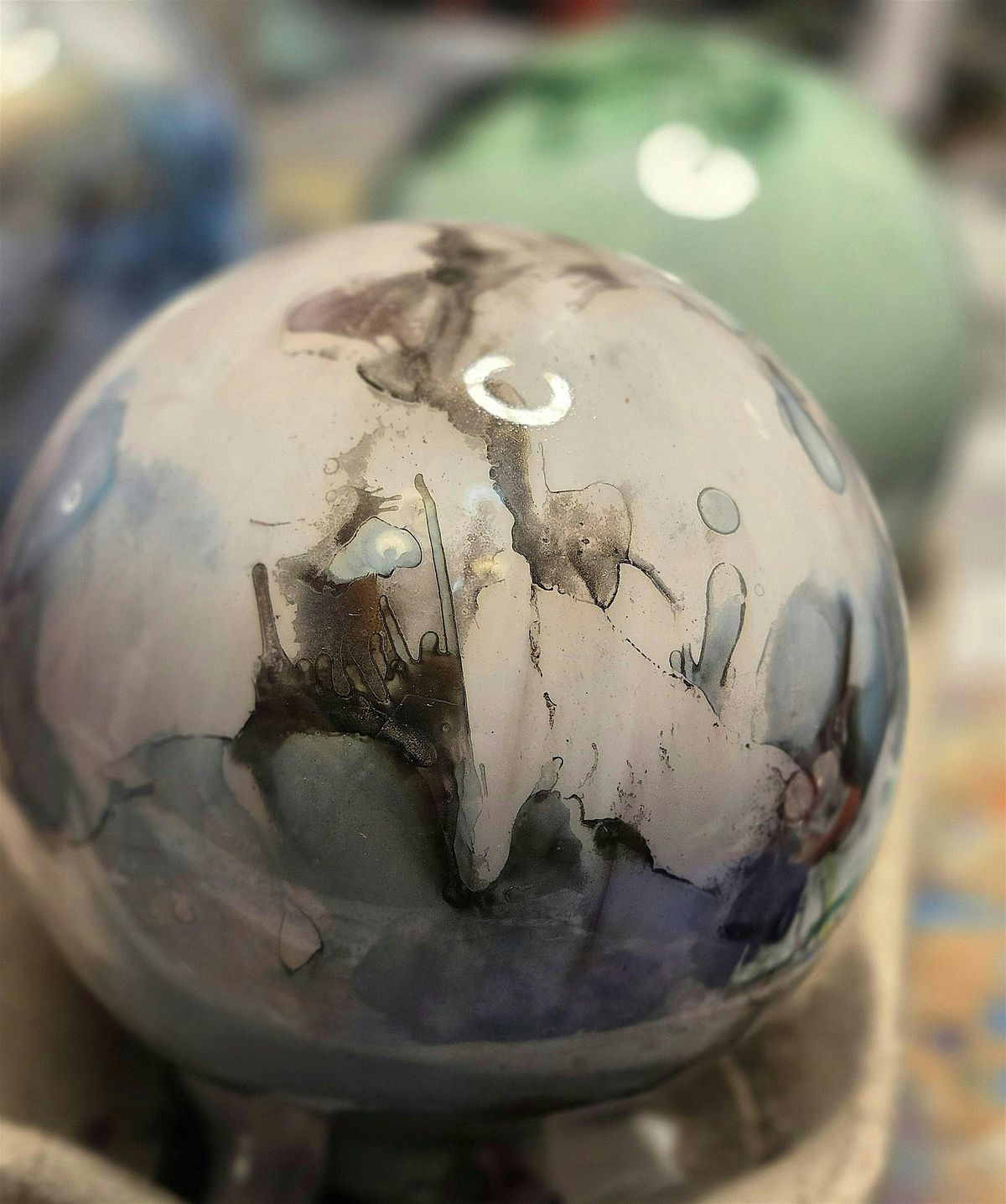 Mindful Crafting: Marbled Holiday Ornaments Workshop, 6 December | Event in Germantown | AllEvents