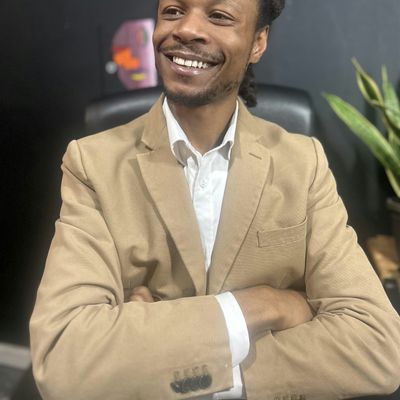 Yahlil Lakwame