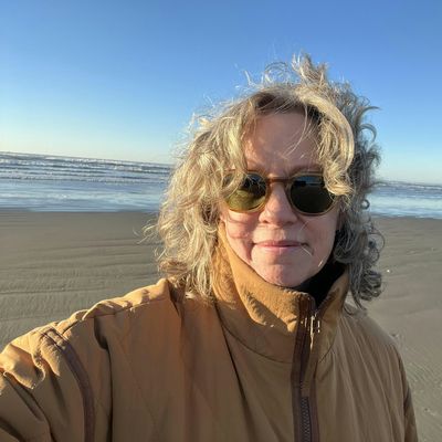 Melissa McKinstry, Poet Tree Productions logo