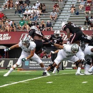 UMass Minutemen vs. Buffalo Bulls