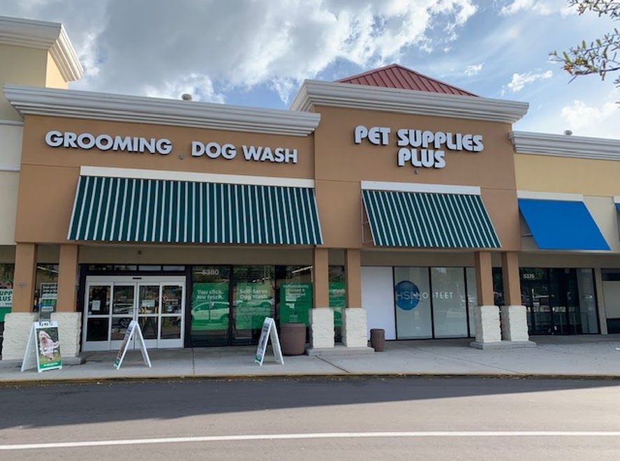 Fur Baby Meet and Greet at Pet Supplies Plus, Pet Supplies Plus