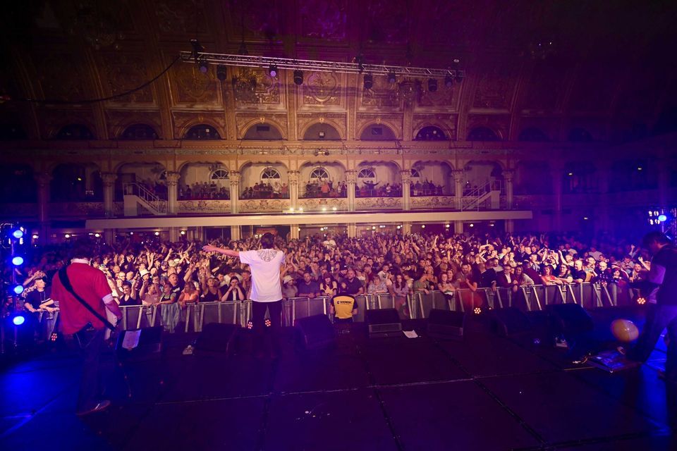 The Clone Roses Definitely Mightbe the James Exp Gerry Cinnamon Exp, O2 ...