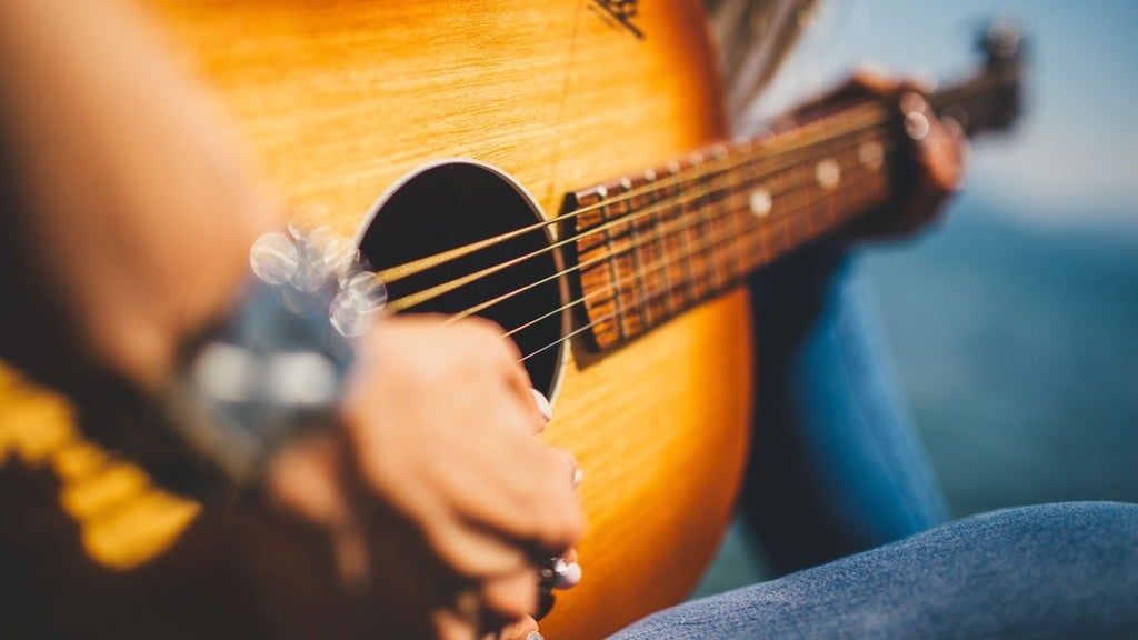 Jenna Paulette: Horseback Acoustic Tour, 19 June | Event in Chicago | AllEvents