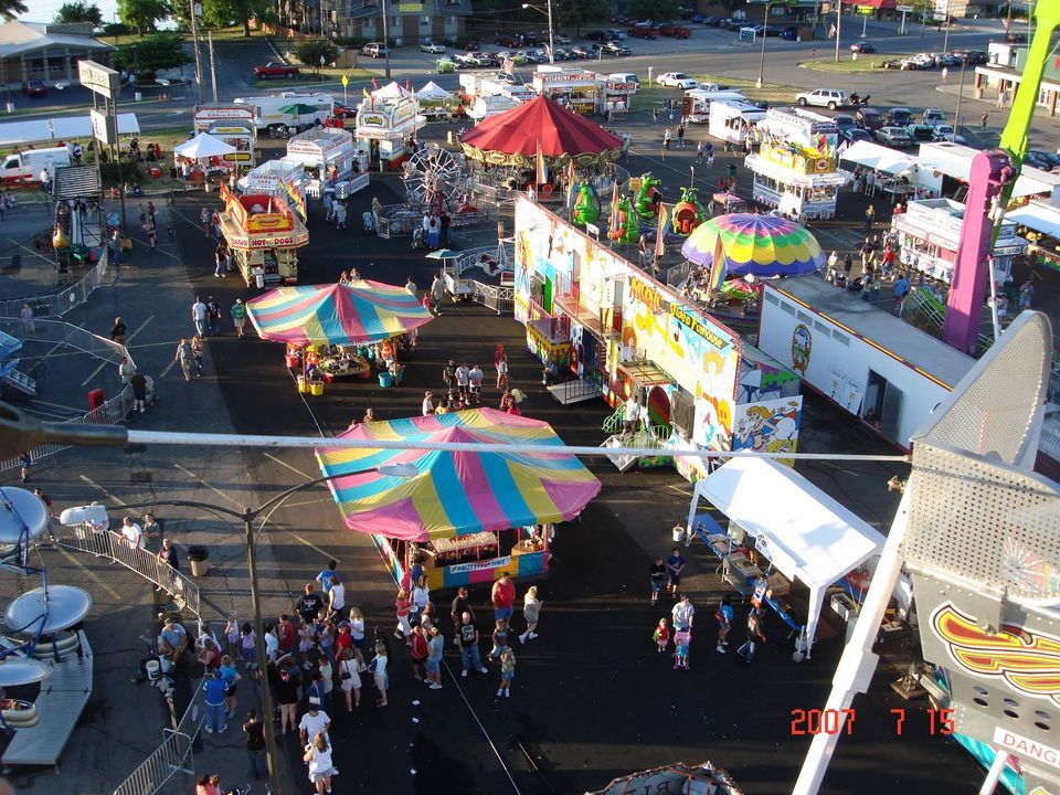 Sheffield Lake Community Days Carnival, Shoreway Shopping Center