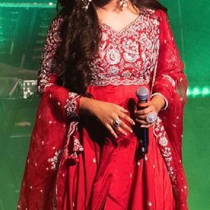 Shreya Ghoshal at Scotiabank Arena
