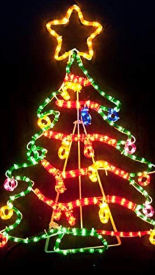 AVENEL annual Twilight Christmas Market, Jubilee Cres Avenel, Victoria