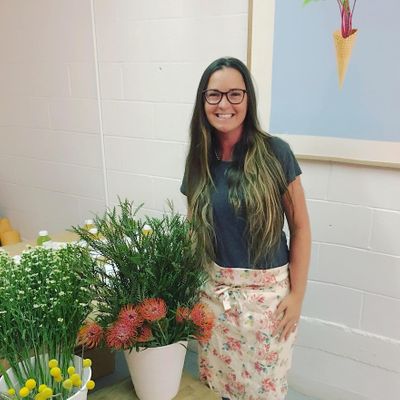 The Social Florist logo