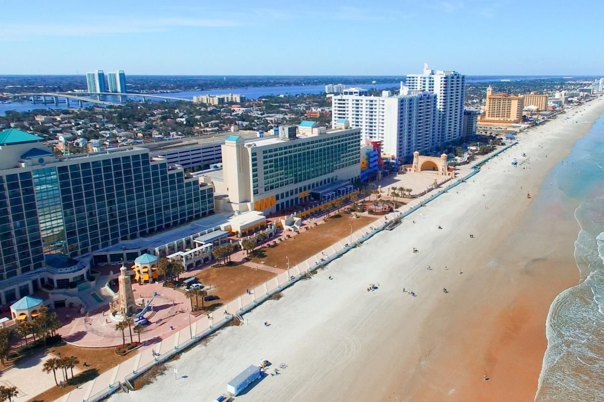 Summer Blockbuster - Beaches at The Carolina, 14 August | Event in Charlotte | AllEvents