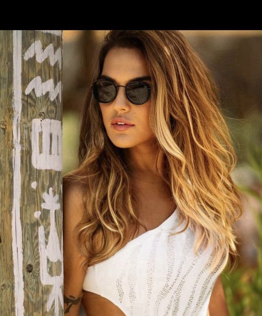 Demet Akalın