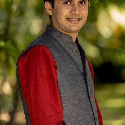 Dr. Ram Mani Bhandari logo