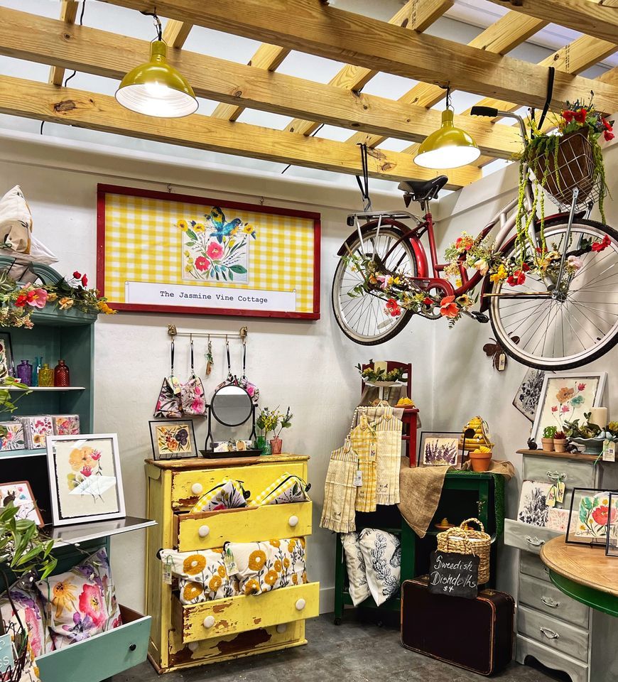 The Jasmine Vine Cottage GRAND OPENING!!!, Painted Tree Boutiques