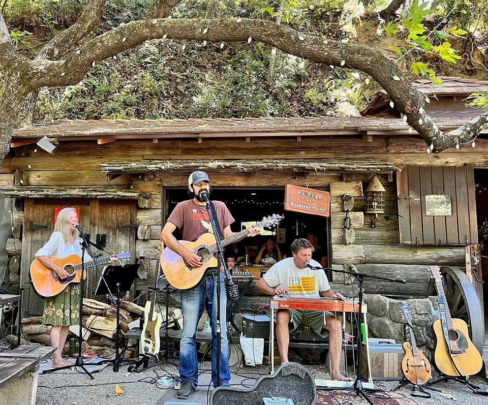 Porch Critter at Hookd (Lake Cachuma), HOOK’d Bar and Grill, Buellton