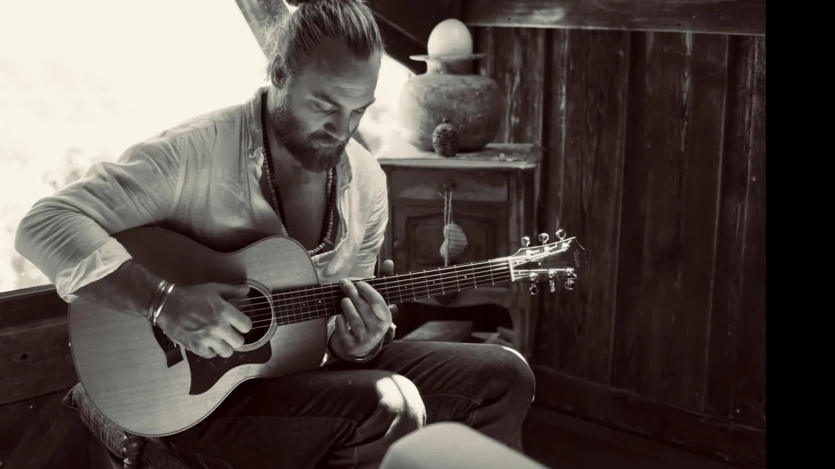 Holloway in Mullumbimby, 4 December | Event in Brunswick Heads | AllEvents