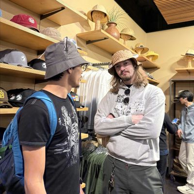 Long Johnny Presents logo