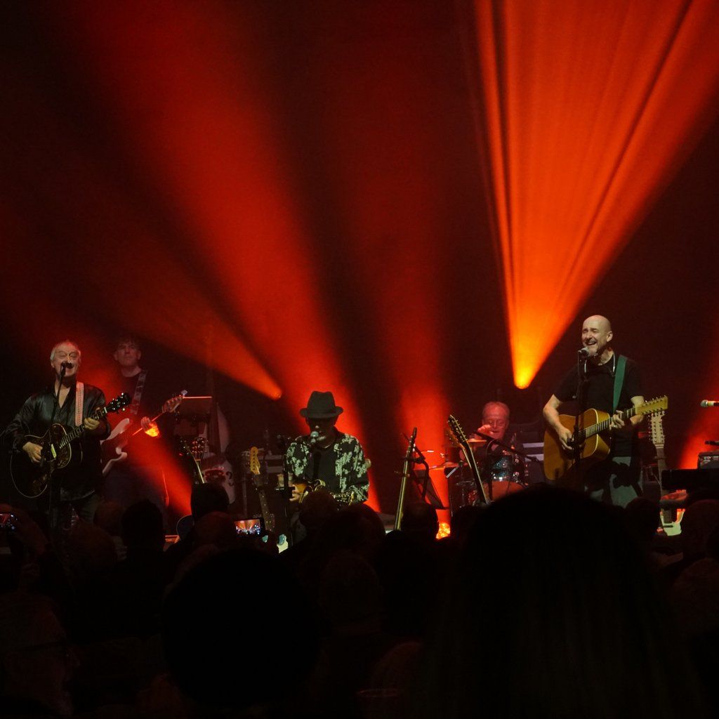 Lindisfarne, 19 December | Event in Manchester | AllEvents