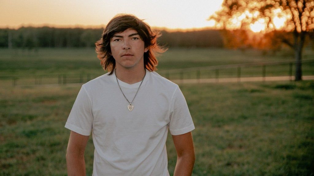 Wyatt Flores w/ Special Guest DYLAN GOSSETT, Antone's Austin