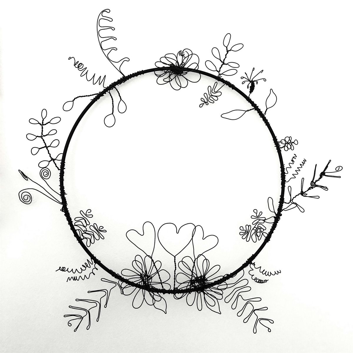 Winter Wreath Wire  Workshop with Lise Bennett at Shining Cliff Hostel, 20 November | Event in Belper | AllEvents