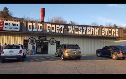 fort western store