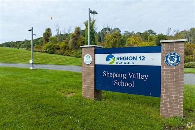 10 Year Reunion of the Shepaug Valley High School Class of 2015, 30 August | Event in New Milford | AllEvents