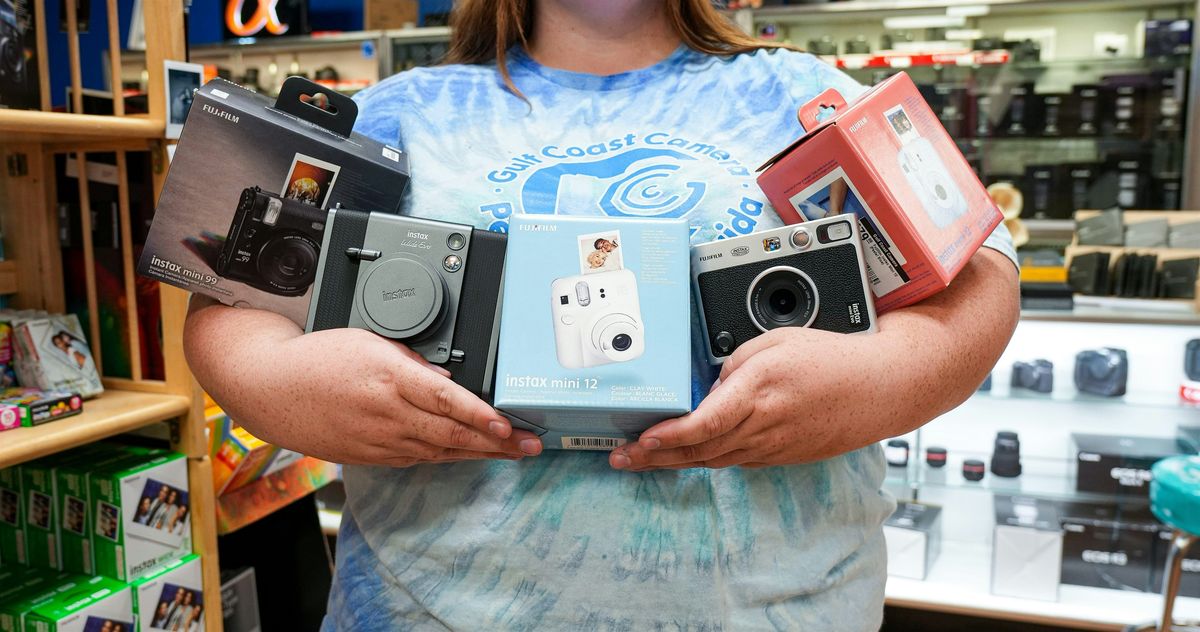 FREE Fujifilm INSTAX Photowalk, 29 May | Event in Pensacola | AllEvents